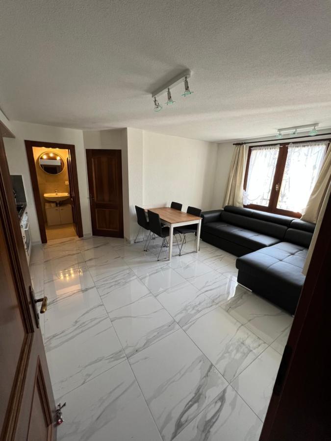 Tiny Apartment With Amazing View, Garden & Terras Schattdorf Exterior photo